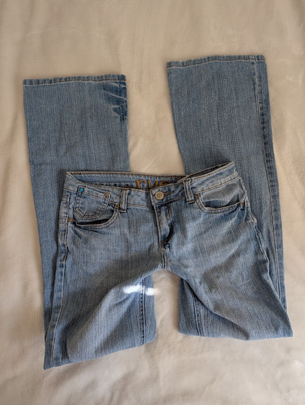 vintage rue 21 low waisted flare jeans